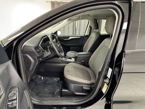 Used 2022 Ford Escape SE image 10