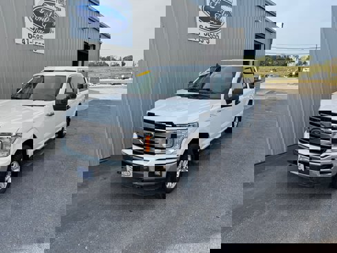 Used 2019 Ford F150 XLT w/ Trailer Tow Package image 2