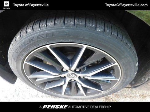Used 2021 Toyota Camry SE w/ Carpet Mat Package (TMS) image 8