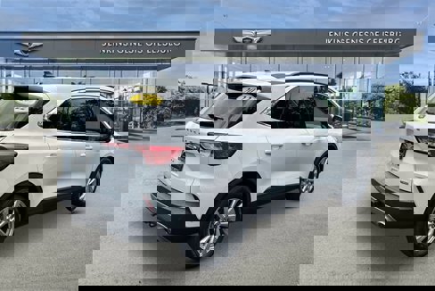 Used 2022 Ford Escape Titanium w/ Titanium Elite Package image 4