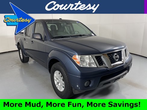 Used 2017 Nissan Frontier SV image 1