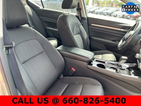 Used 2023 Nissan Altima 2.5 SV image 5