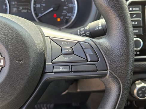 Used 2024 Nissan Kicks S image 28
