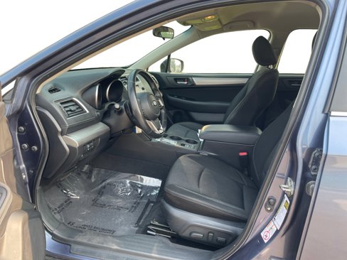 Used 2018 Subaru Outback 2.5i Premium image 2