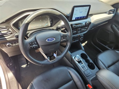Used 2020 Ford Escape SEL image 8