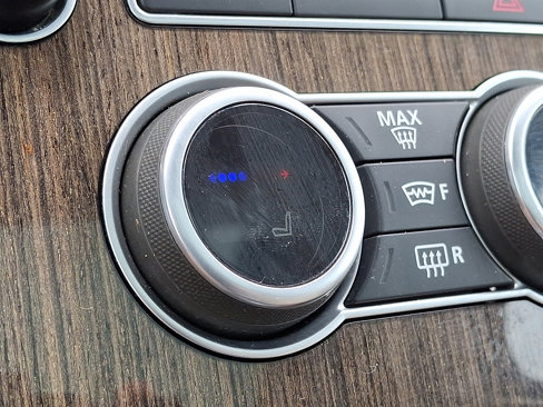 Used 2016 Land Rover Range Rover Sport HSE image 25