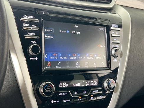Used 2018 Nissan Murano SV image 14