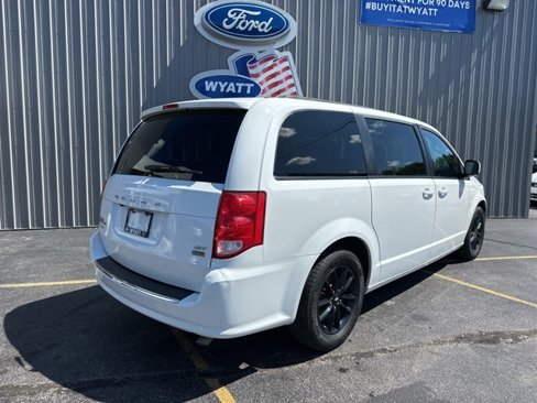 Used 2019 Dodge Grand Caravan GT image 5