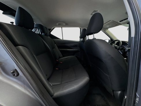 Used 2023 Nissan Kicks S image 17