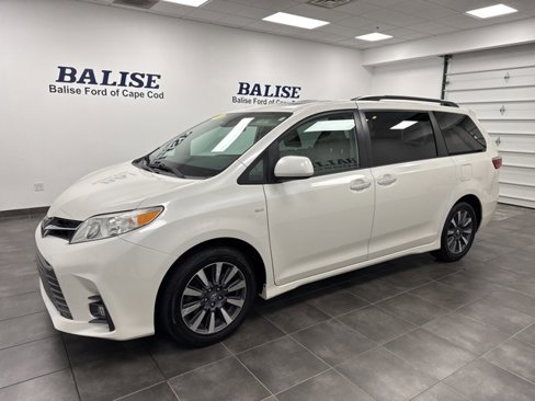 Used 2019 Toyota Sienna XLE Premium image 7