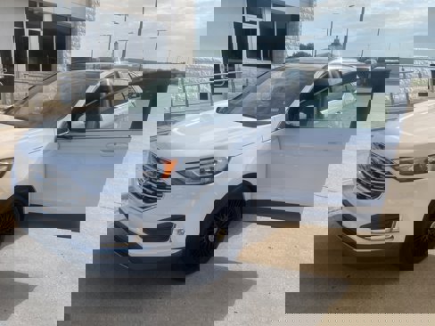 Used 2020 Ford Edge SEL image 1