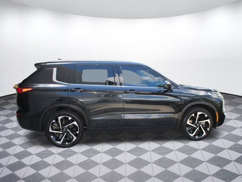 Used 2022 Mitsubishi Outlander SEL image 8