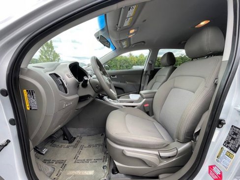 Used 2016 Kia Sportage LX image 14