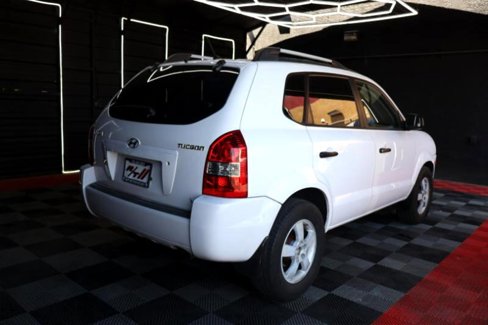 Used 2008 Hyundai Tucson GLS image 7