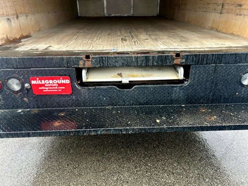 Used 2019 Ford E-350 and Econoline 350 Super Duty w/ Power Windows & Locks Group image 16