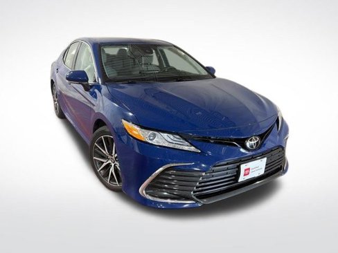 Certified 2023 Toyota Camry XLE image 30