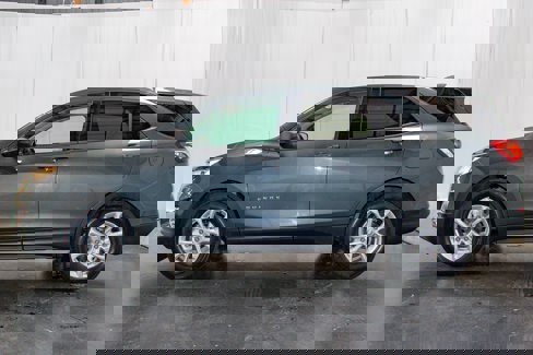 Used 2019 Chevrolet Equinox LS w/ LS Convenience Package image 5