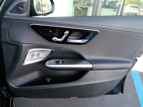 Certified 2024 Mercedes-Benz C 300 4MATIC Sedan image 25