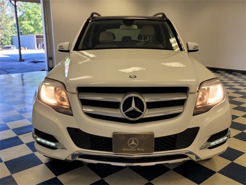 Used 2014 Mercedes-Benz GLK 250 BlueTEC 4MATIC image 2