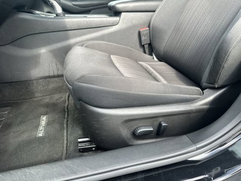 Certified 2024 Nissan Altima 2.5 SV image 28