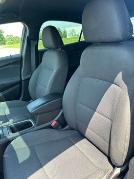 Used 2018 Chevrolet Cruze LT w/ RS Package image 54