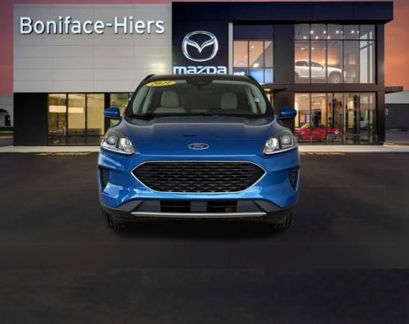 Used 2021 Ford Escape SE w/ Convenience Package image 3
