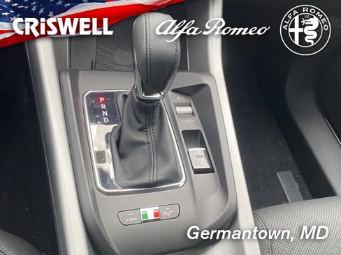 New 2024 Alfa Romeo Tonale Veloce image 31