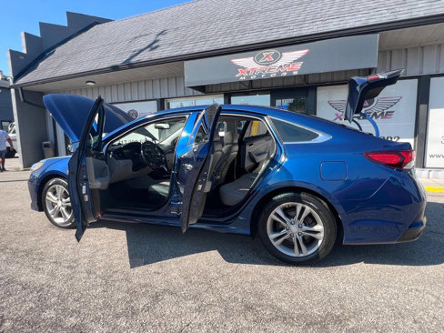 Used 2018 Hyundai Sonata Limited w/ Limited Ultimate Package 03 image 9
