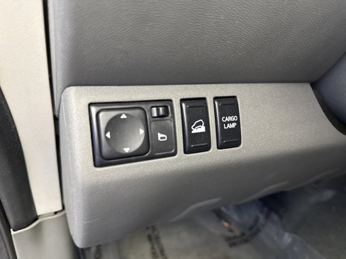 Used 2016 Nissan Frontier SV image 14