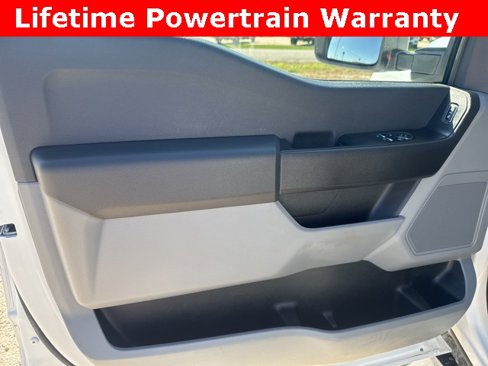 Used 2023 Ford F250 XL w/ XL Chrome Package image 13