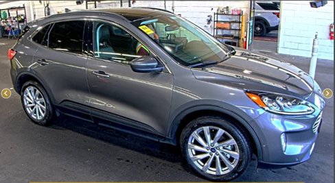 Certified 2022 Ford Escape Titanium w/ Titanium Elite Package image 12