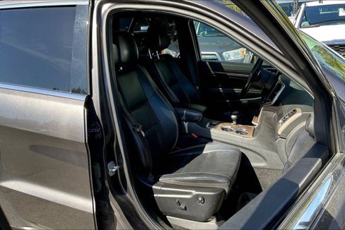 Used 2014 Jeep Grand Cherokee Limited w/ Luxury Group II image 7