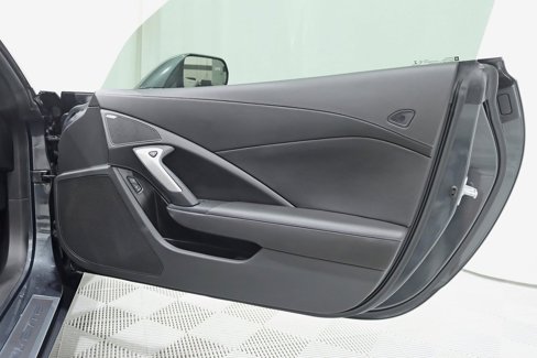 Used 2017 Chevrolet Corvette Stingray Coupe w/ 1LT image 25