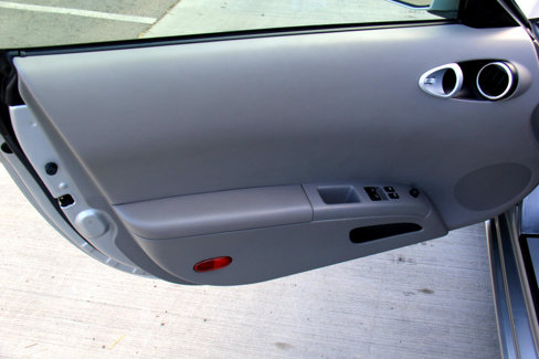 Used 2003 Nissan 350Z Touring w/ Aerodynamics Pkg image 9