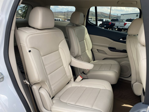 Used 2022 GMC Acadia Denali w/ Denali Ultimate Package image 7