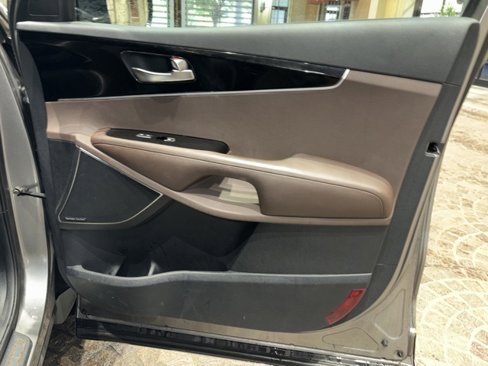 Used 2019 Kia Sorento SX w/ SX Touring Package image 23