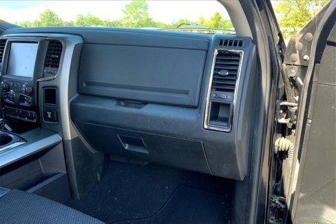 Used 2015 RAM 1500 Sport w/ Convenience Group image 16
