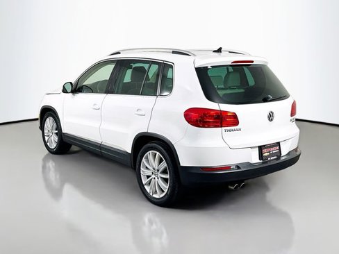 Used 2015 Volkswagen Tiguan SE image 8