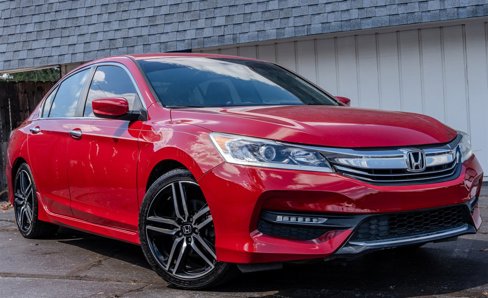 Used 2017 Honda Accord Sport image 7