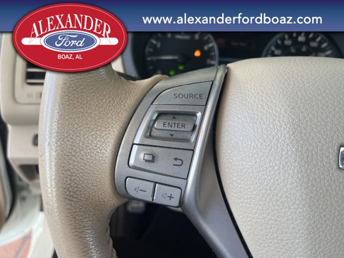 Used 2015 Nissan Altima 2.5 SV image 19