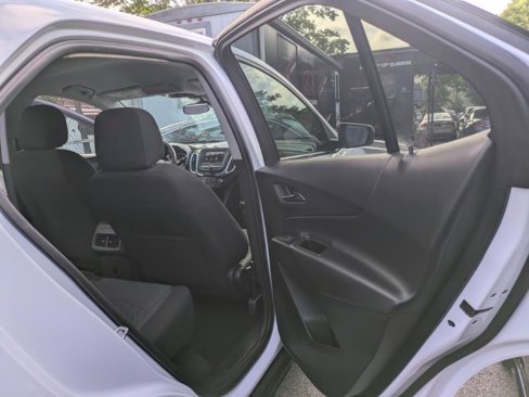 Used 2022 Chevrolet Equinox LT image 10