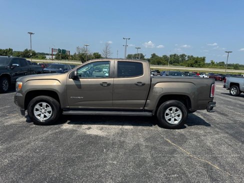 Used 2016 GMC Canyon 2WD Crew Cab w/ Convenience Package image 2