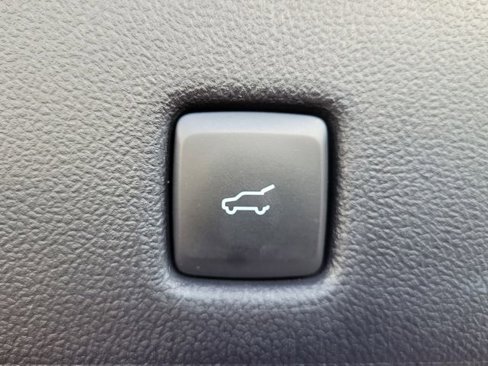 Used 2022 Ford Escape SE w/ Convenience Package image 32