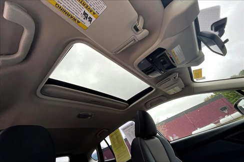 Used 2021 Subaru Crosstrek 2.0i Premium w/ Moonroof Package image 17