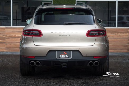 Used 2017 Porsche Macan S image 3