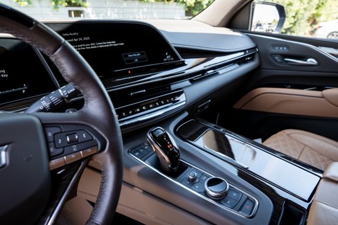 Used 2022 Cadillac Escalade ESV Premium Luxury image 37
