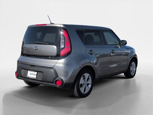 Used 2016 Kia Soul image 6
