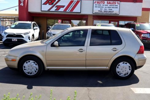 Used 2003 Volkswagen Golf GL image 4