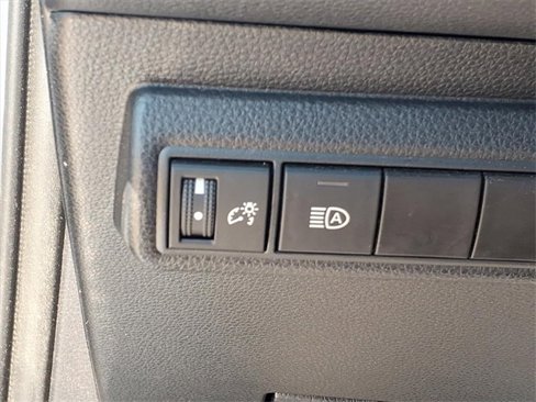 Used 2024 Toyota Corolla LE image 20