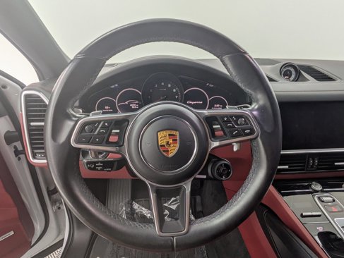 Certified 2022 Porsche Cayenne Coupe image 14